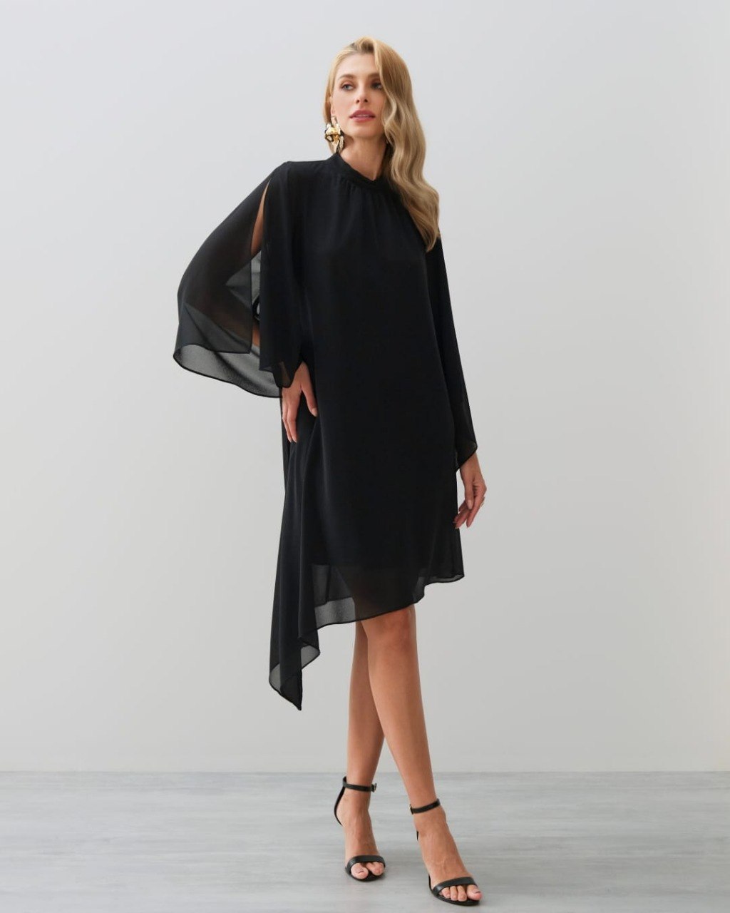 VEST MIDI PONTAS CREPE